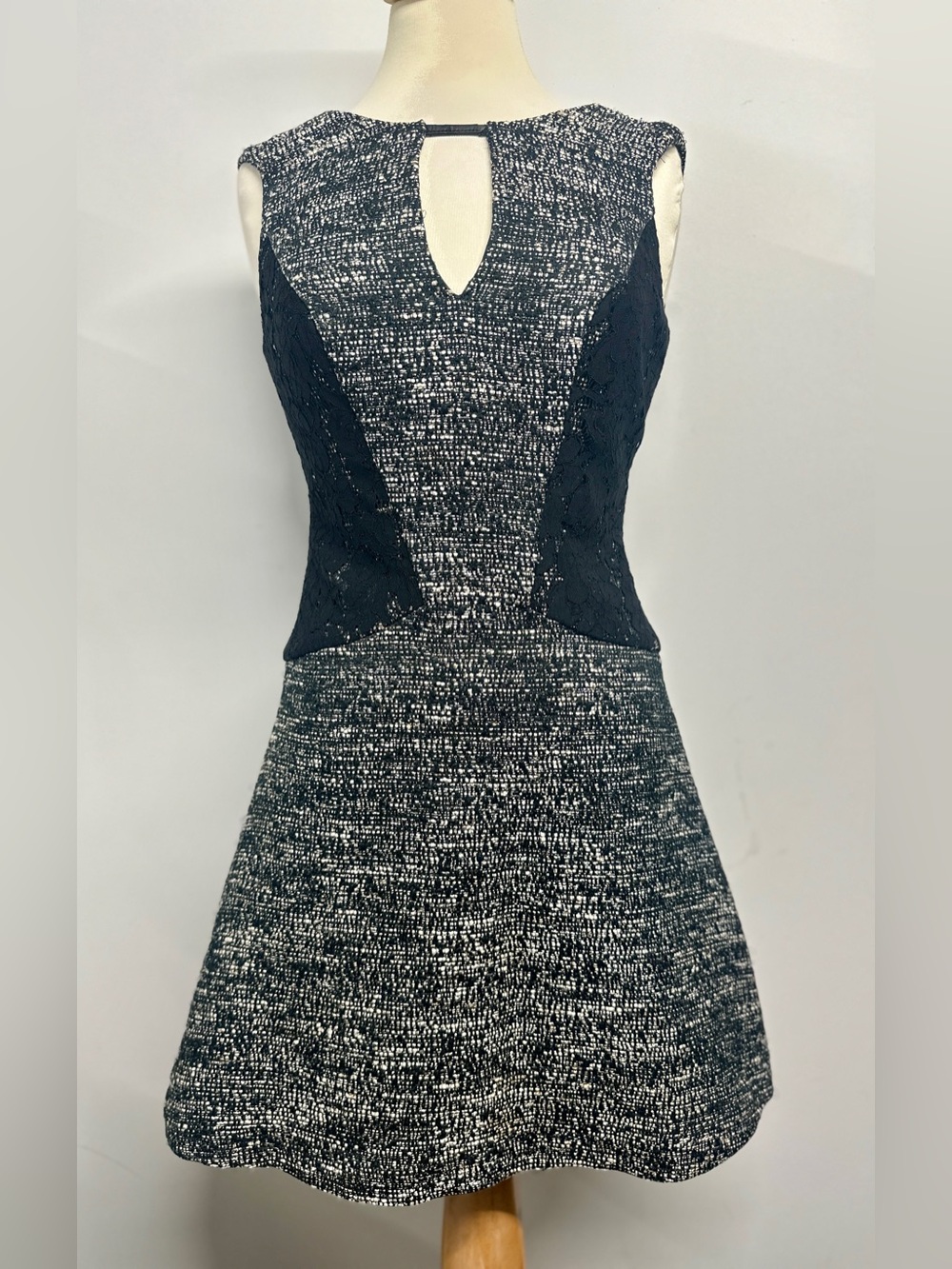 Banana Republic Tweed Lace Fit & Flare Dress Black White Size 0